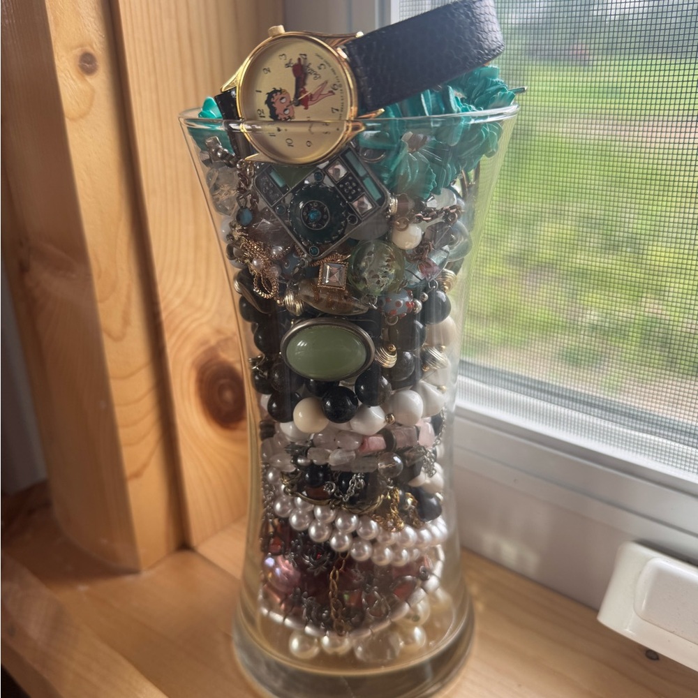 Betty Boop Black and Gold Watch with Assorted Jewelry